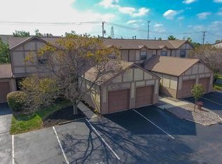 653 Alta View Ct, Worthington, OH 43085