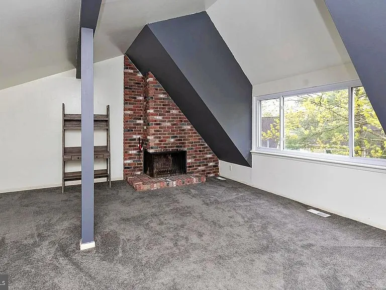 1139 Thackary Ct — Photo 14