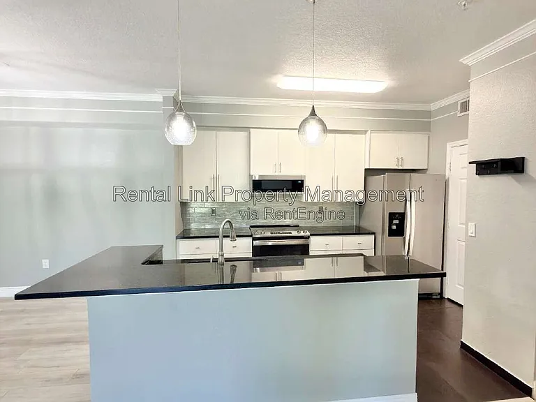 11530 Villa Grand #1115 — Photo 11