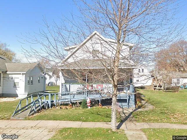 1210 Jefferson St photo 1