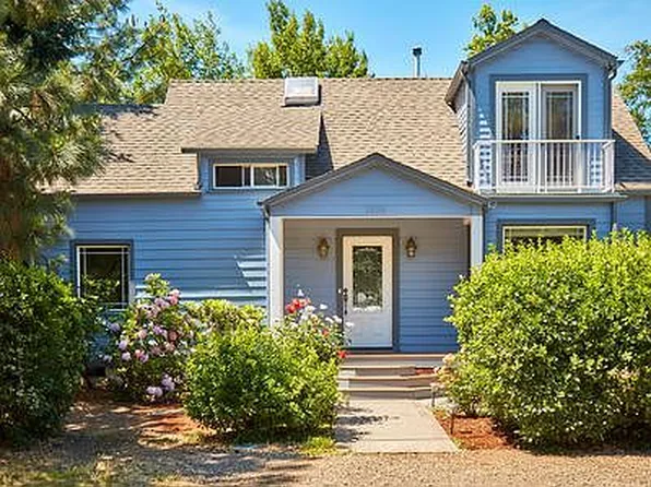3660 Colver Rd, Phoenix, OR 97535