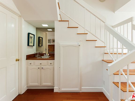 4th image of 1171 Stanford St APT 3