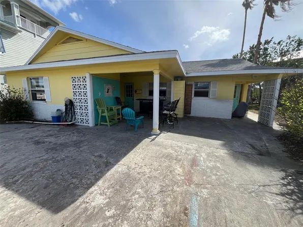 109 180th Ave E, Redington Shores, FL 33708