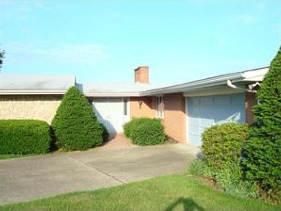 3rd image of 317 W Primrose Dr