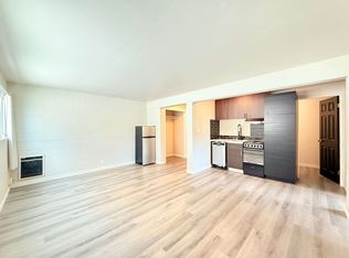 219 Queen Anne Ave N #304, Seattle, WA 98119