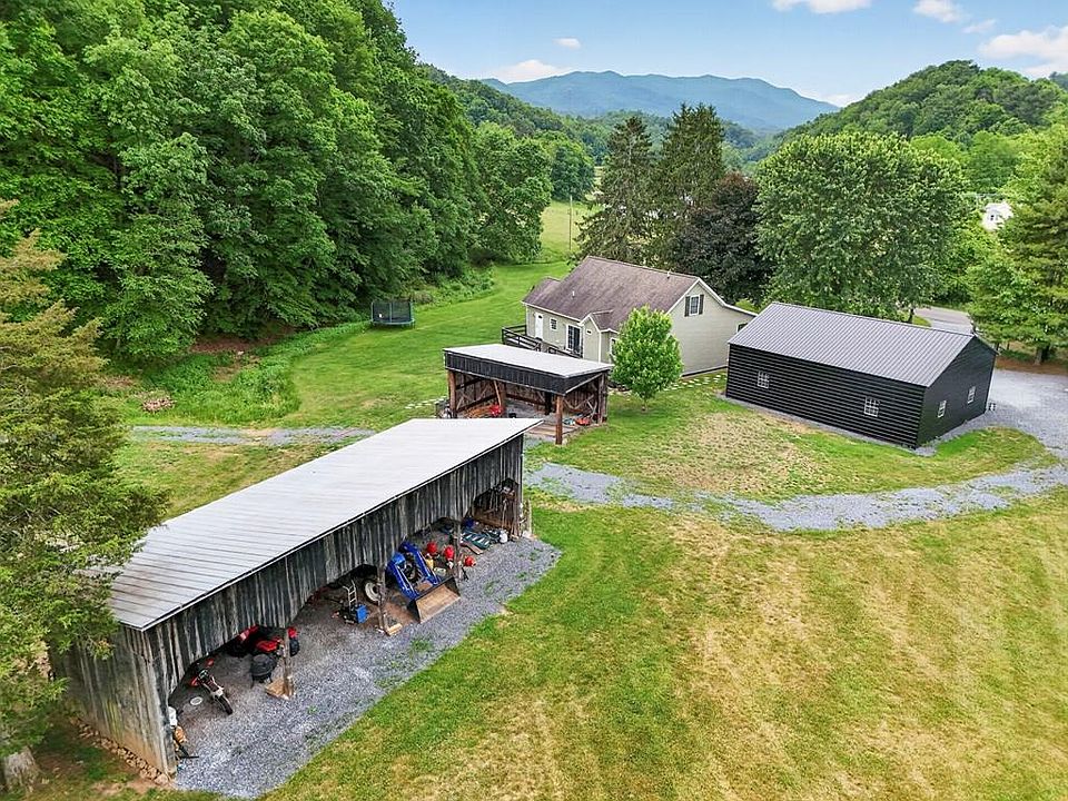 1st image of 33244 Widener Valley Rd