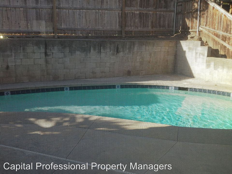 2nd image of 601 Skyview St