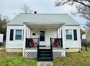 624 Chapel St, Hampton, VA 23669