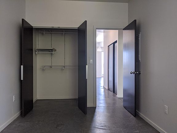 Smaller Bedroom + Closet
