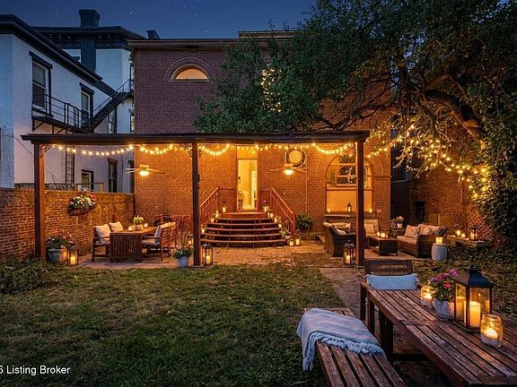 39th image of this home