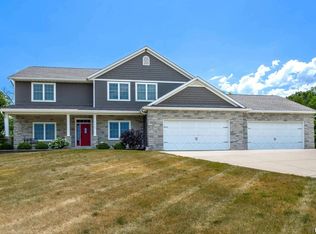 11669 131st Street Ct, Davenport, IA