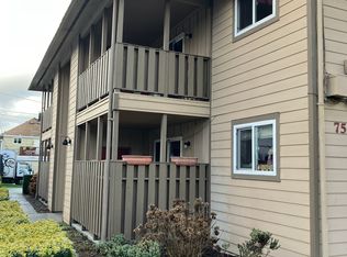 759 S 40th St #4, Tacoma, WA 98418