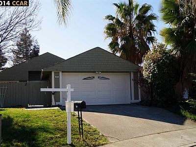 4th image of 2231 Lynbrook Dr