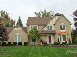 21730 Sheffield Dr, Farmington Hills, MI 48335