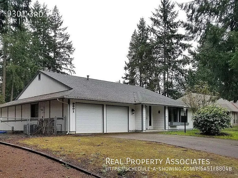 9301 3rd Way SE — Photo 1