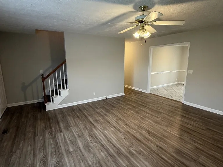 2417 Planter Ct — Photo 3