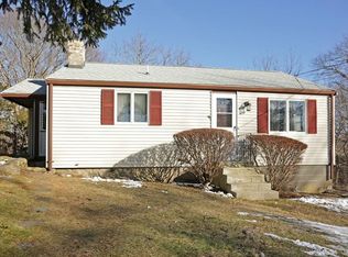 26 Lamberts Ln, Cohasset, MA 02025
