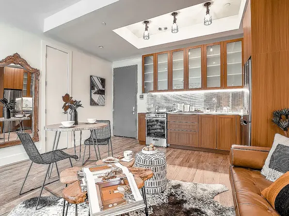 1538 New York Avenue image 4 of 19