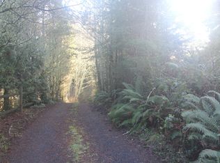 11 SE Back Bay Dr, Newport, OR 97365
