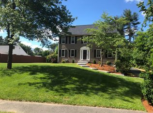 2 Elmwood Ct, Mansfield, MA 02048