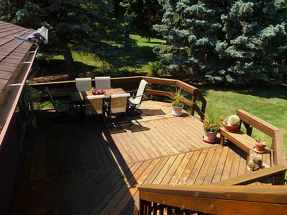 3rd image of 252 Tamarack Dr