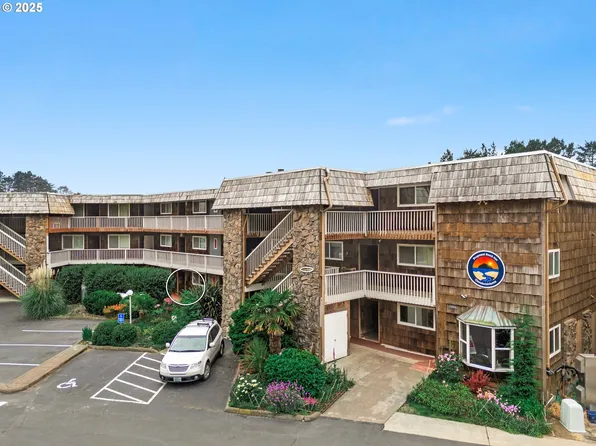 48988 Us Highway 101, Neskowin, OR 97149