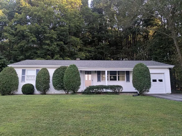 901 W Albright Ave, Portage, PA 15946