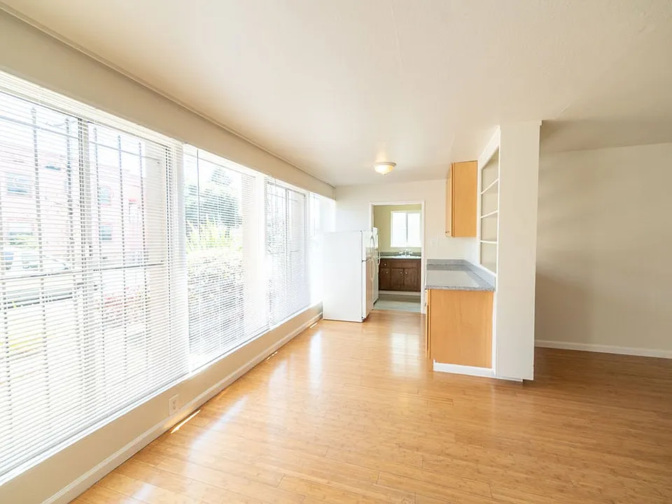 2233 Channing Way