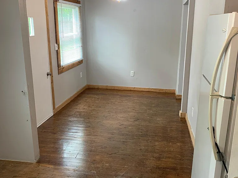 1315 Euler Rd — Photo 5
