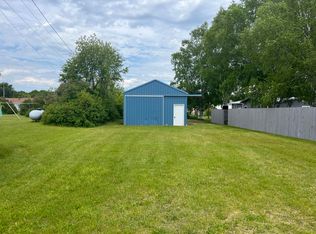 W11646 Center St, Naubinway, MI 49762