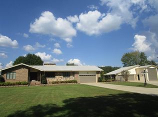 716 Sherry Ln, Gadsden, AL 35903