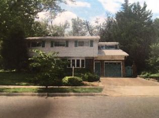 4300 Sideburn Rd, Fairfax, VA 22030