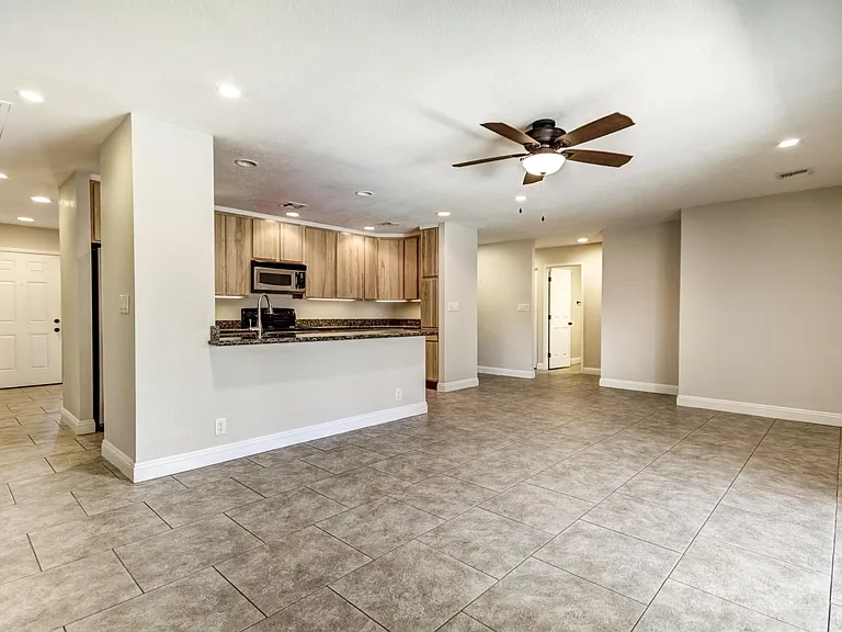 1737 E Pebble Beach Dr — Photo 33