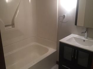 1136 S Hanover St #1, Baltimore, MD 21230