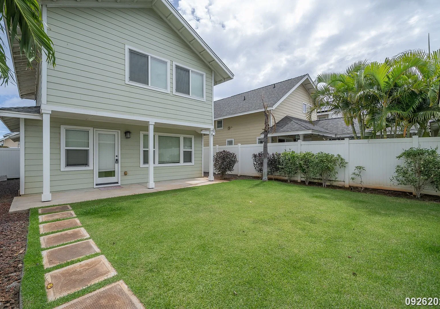 Available now! Hoakalei-Kuapapa 4 bdrm/3 bath in Ewa Beach — Photo 4