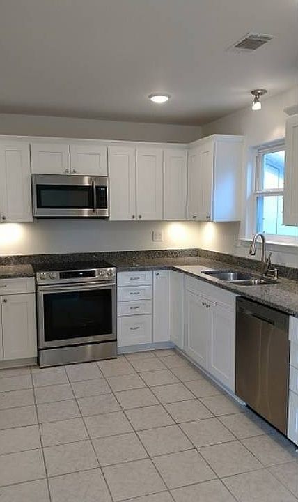 1st image of 5947 Pleasant Farm Dr