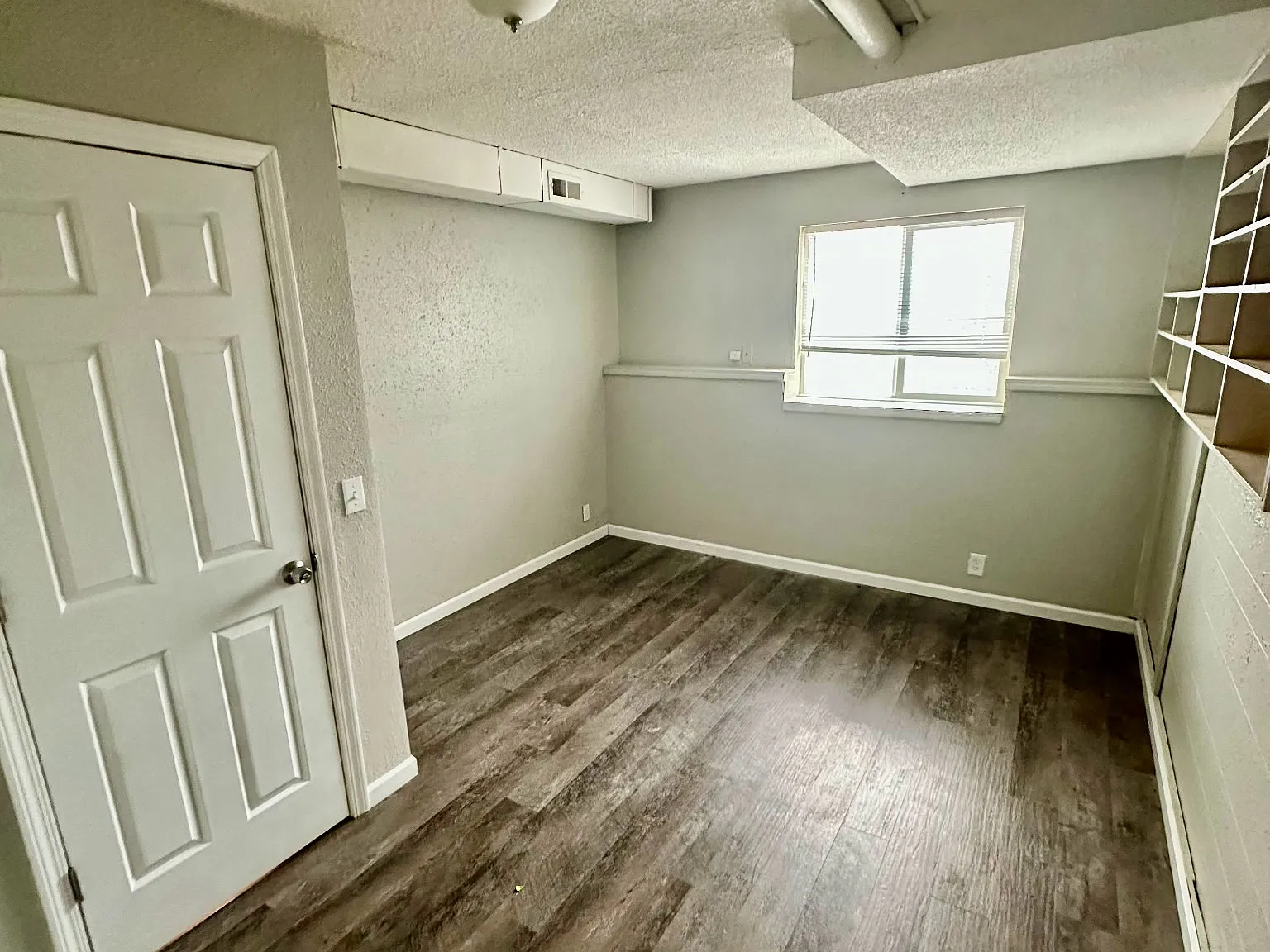 4 bed, 2000 sqft, $1,800 — Photo 3