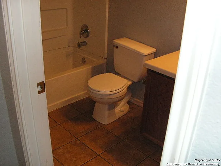 6602 Nora Vista Way — Photo 4