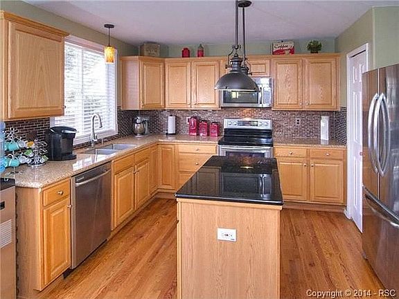 5th image of 8290 Saint Helena Dr