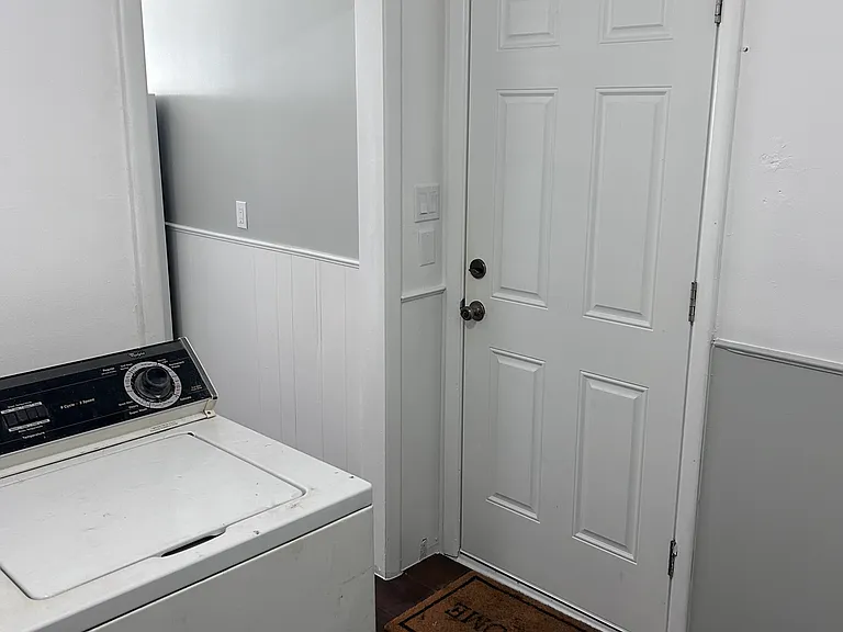 11245 Timken Ave — Photo 12