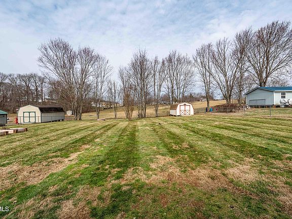 4th image of 605 Old Snapps Ferry Rd