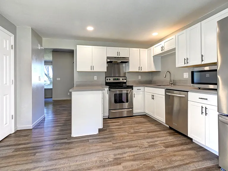 1713 113th Dr SE — Photo 9