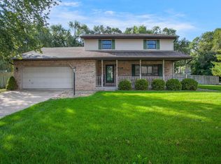 26314 Hummingbird Rd, South Bend, IN 46619
