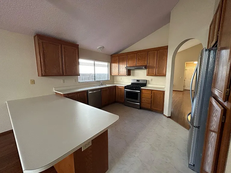 1520 Mary Pl — Photo 22