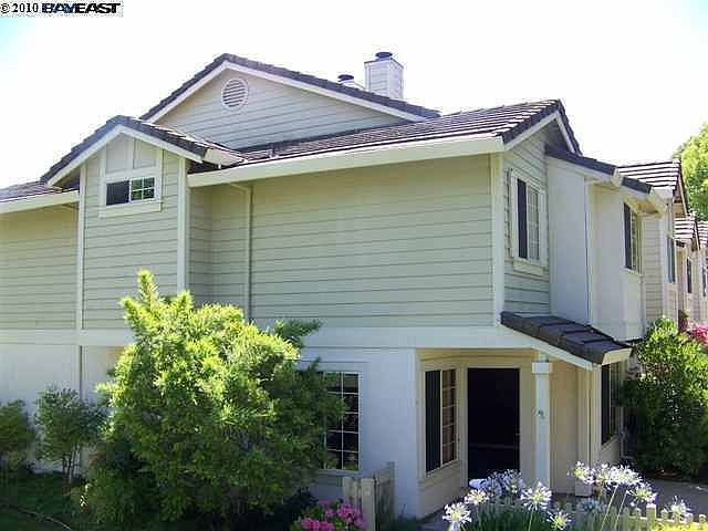 1st image of 7532 Oxford Cir