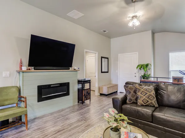 1616 137th St, Lubbock, TX 79423