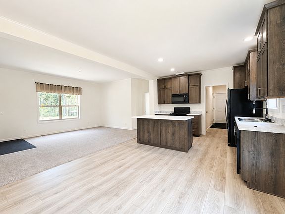 3rd image of 9091 Shishebogama Dr