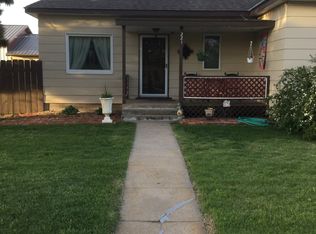 221 W Rainbelt St, Meade, KS 67864