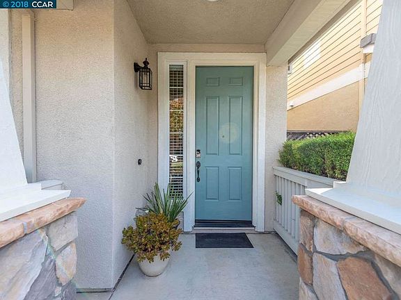 3rd image of 7461 Starward Dr