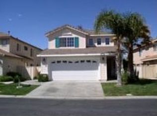 26566 Goldfinch Pl, Santa Clarita, CA 91351